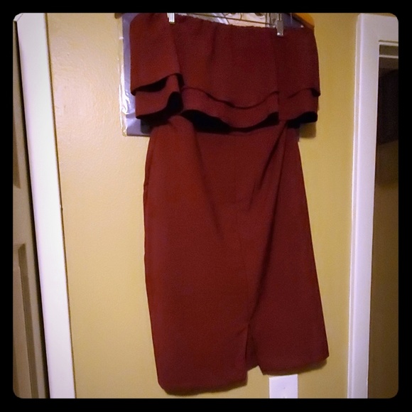 Dress - Picture 1 of 2